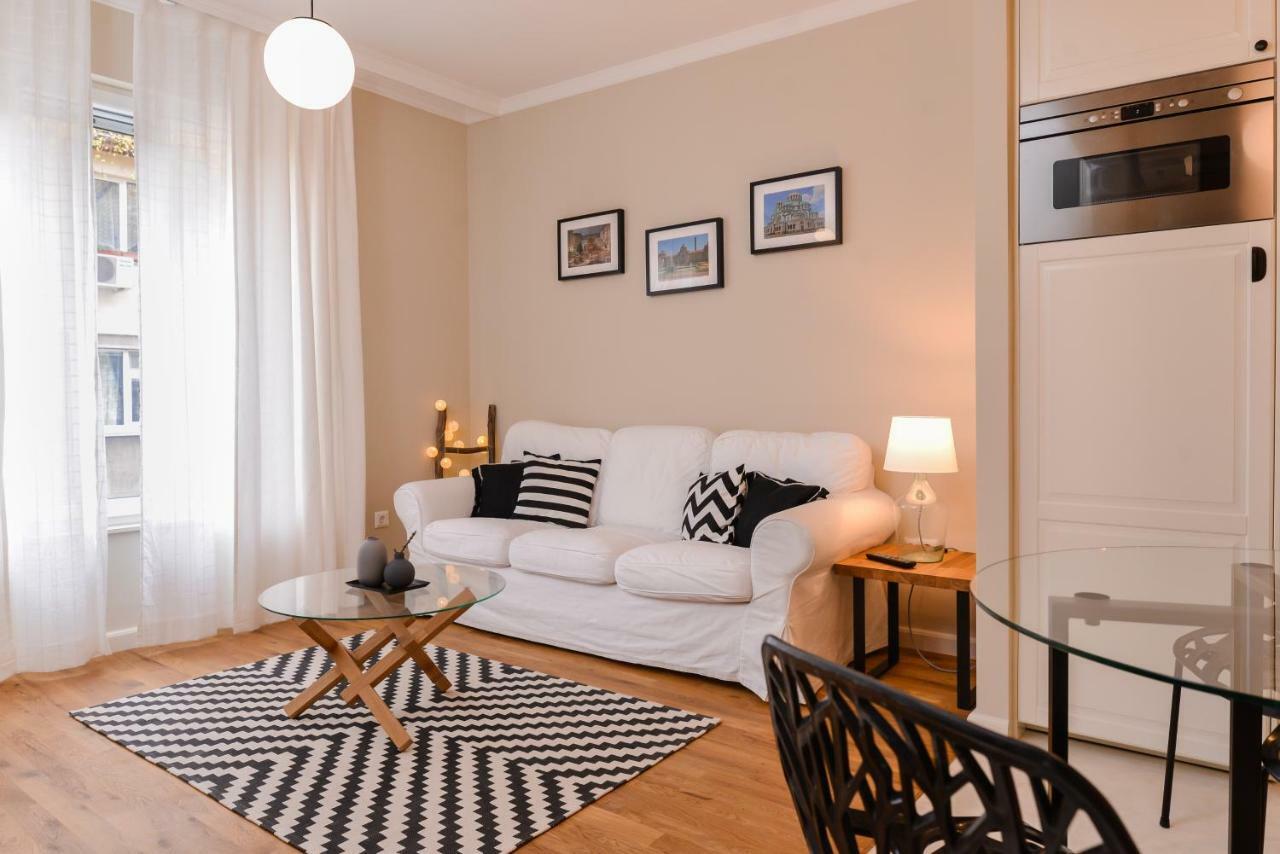 Cо́Coellie - Aesthetic 2Bd Apt Near National Palace By Flat Mаnager Sofia Ngoại thất bức ảnh