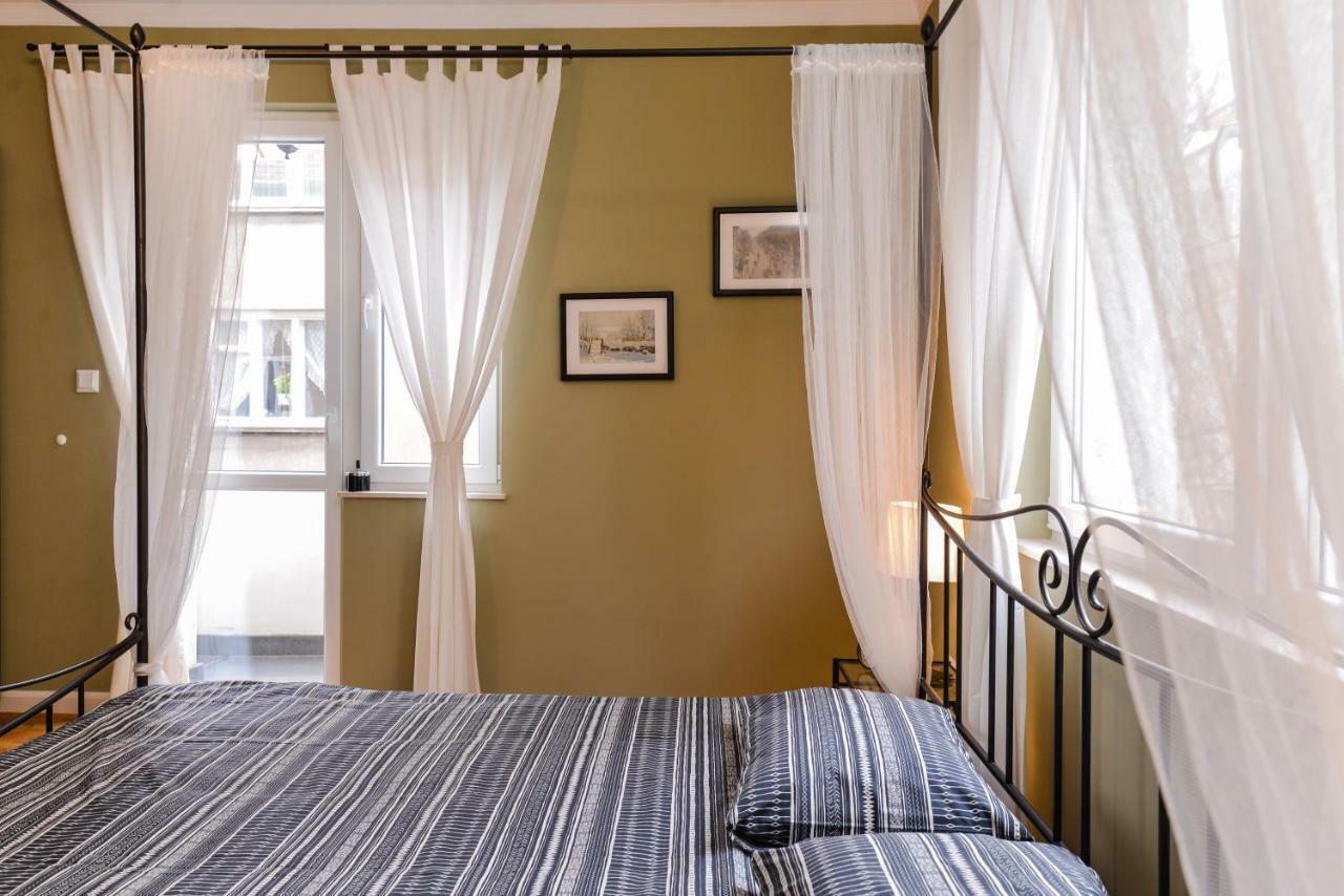 Cо́Coellie - Aesthetic 2Bd Apt Near National Palace By Flat Mаnager Sofia Ngoại thất bức ảnh