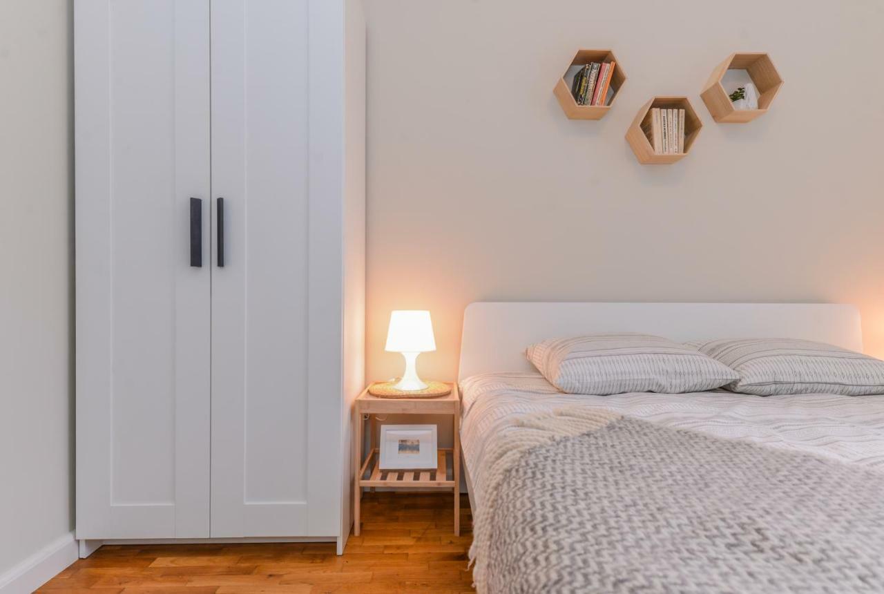 Cо́Coellie - Aesthetic 2Bd Apt Near National Palace By Flat Mаnager Sofia Ngoại thất bức ảnh